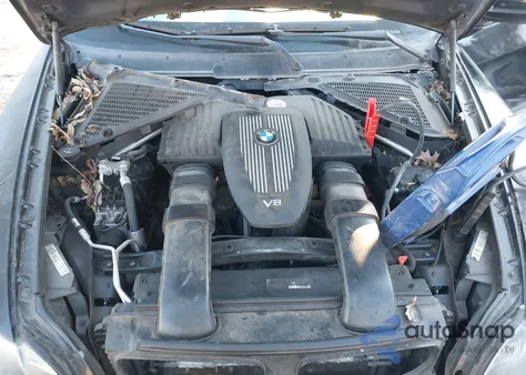 2007 BMW X5 4.8I z USA, uszkodzony, nr VIN 5UXFE83597LZ46185